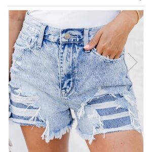 SIZE MEDIUM HIGH RISE DISTRESSED ACID WASH DENIM SHORTS